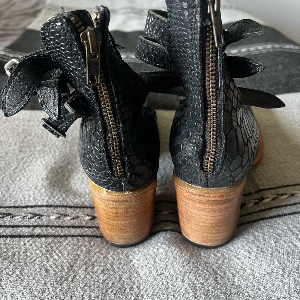 Freebird by Steven Black Faux-Snakeskin Ankle Wrap Block Heels - Picture 5 of 8